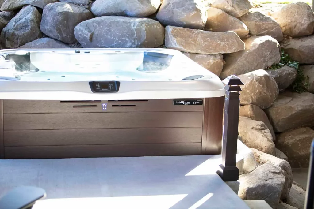 bullfrog spas® spas lifestyle 03
