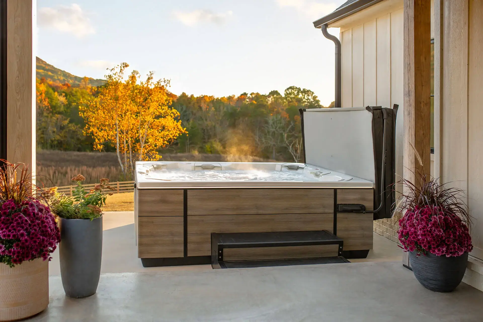 m series lifestyle 05 bullfrog spas
