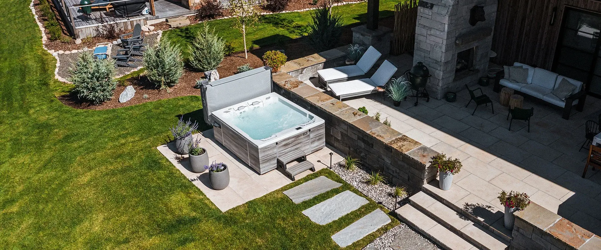 m series lifestyle 08 bullfrog spas banner