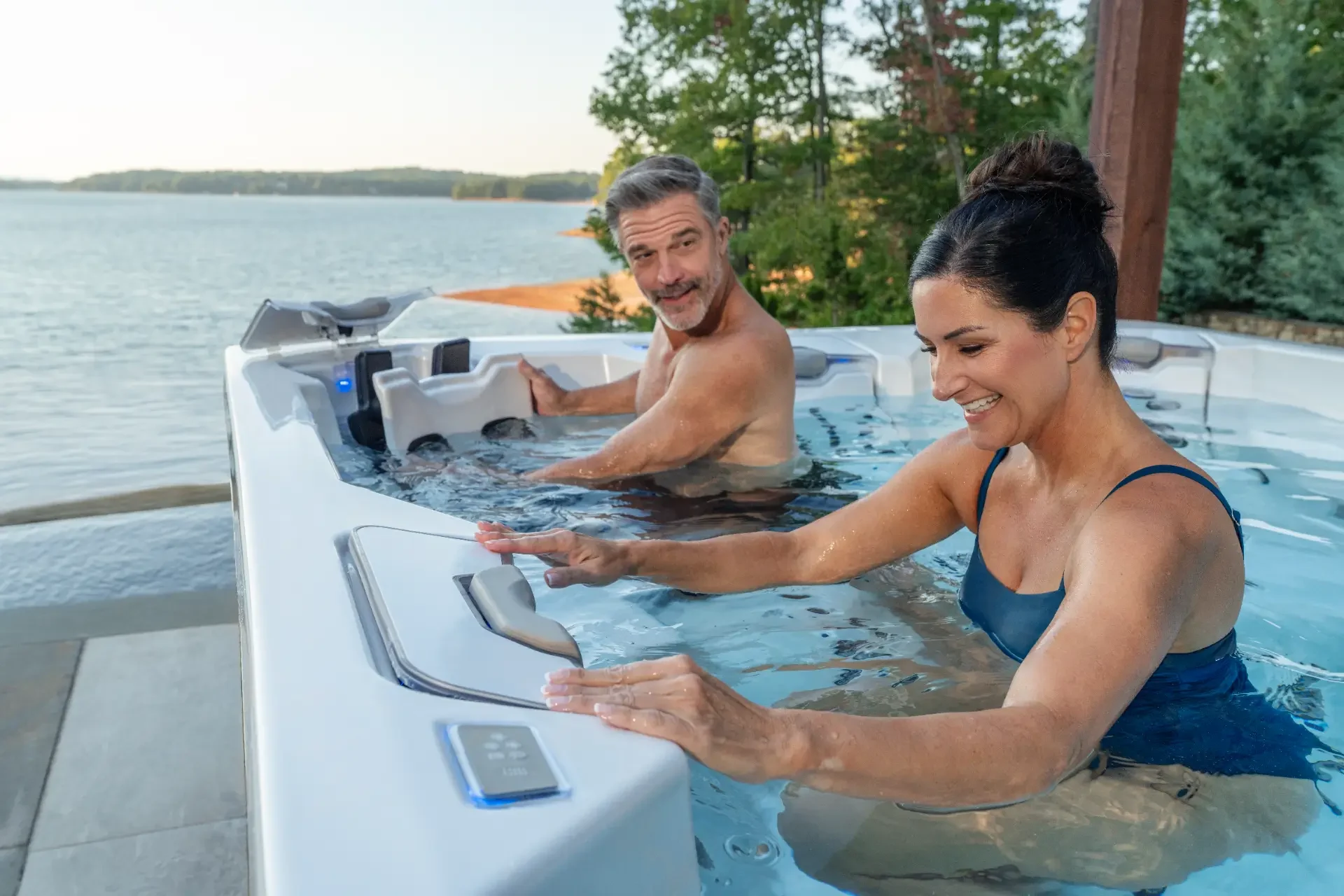 personalized massage therapy with the bullfrog spas jetpak therapy system